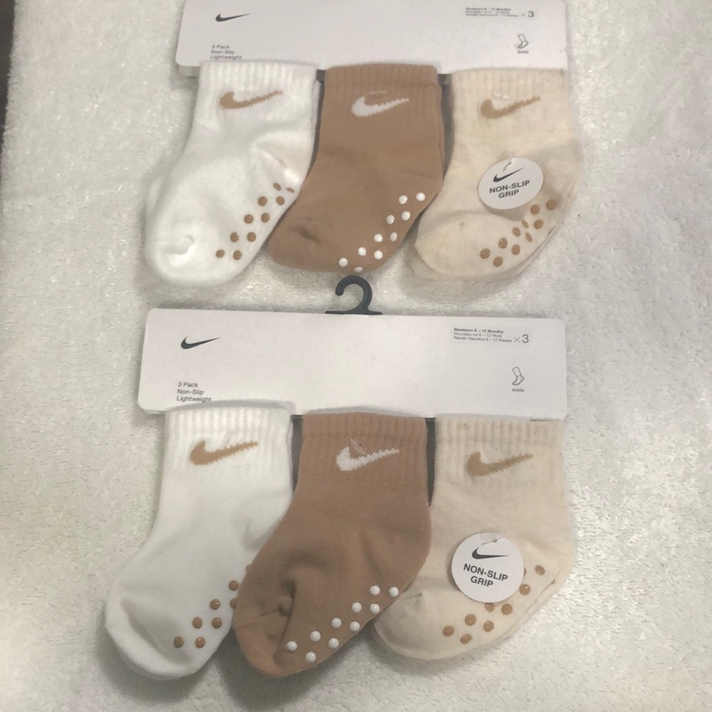 Nike Kids Non-Slip Grip Socks - White, Tan, Cream